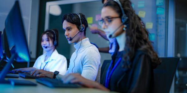 Telecom Support Operations: How Offshore Teams Close the Gap