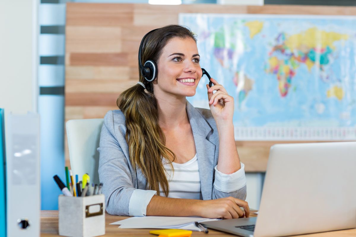Increase Demand in Travel: Why Seasonal Staffing Defines CX